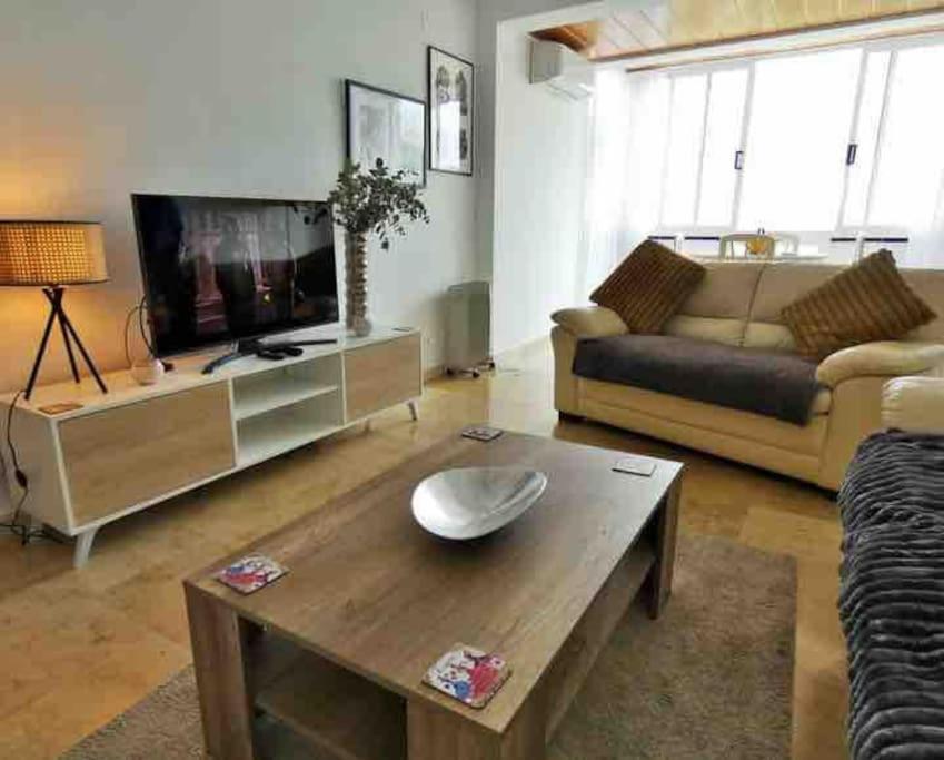Lovely 2 Bedroom Apartment 2Nd Line To Beach El Albir Esterno foto