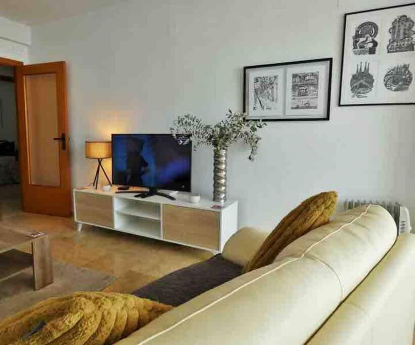Lovely 2 Bedroom Apartment 2Nd Line To Beach El Albir Esterno foto